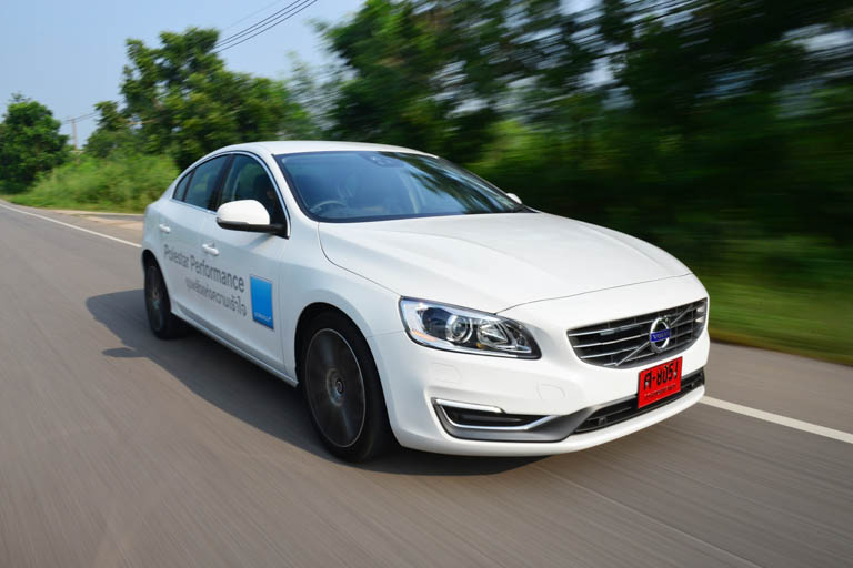 iamcar_ volvo_polestar_performance _-2